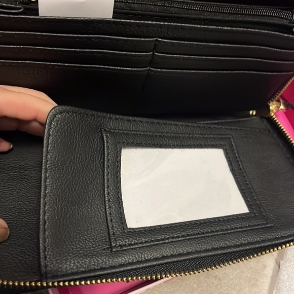 Betsey Johnson gift set, black wallet wristlet, and black gloves with fur, new - Picture 6 of 10